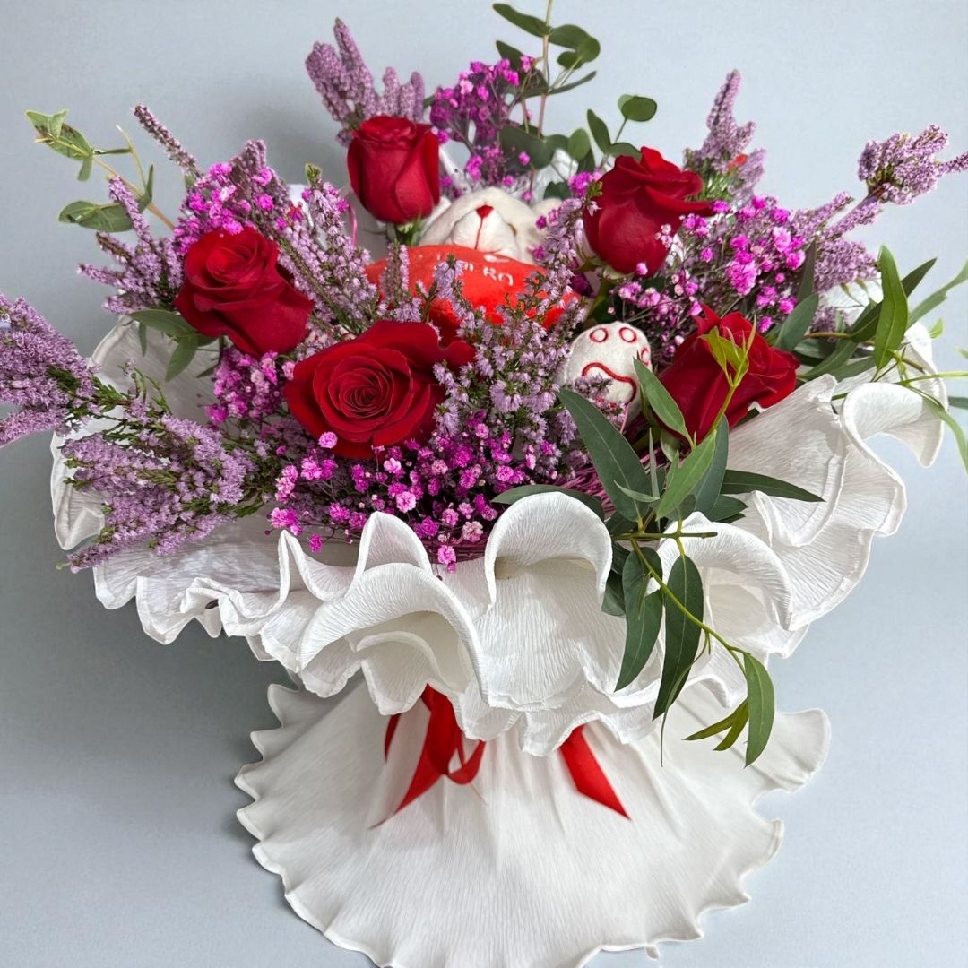 Ramo “Dulce Amor” – Rosas rojas con peluche