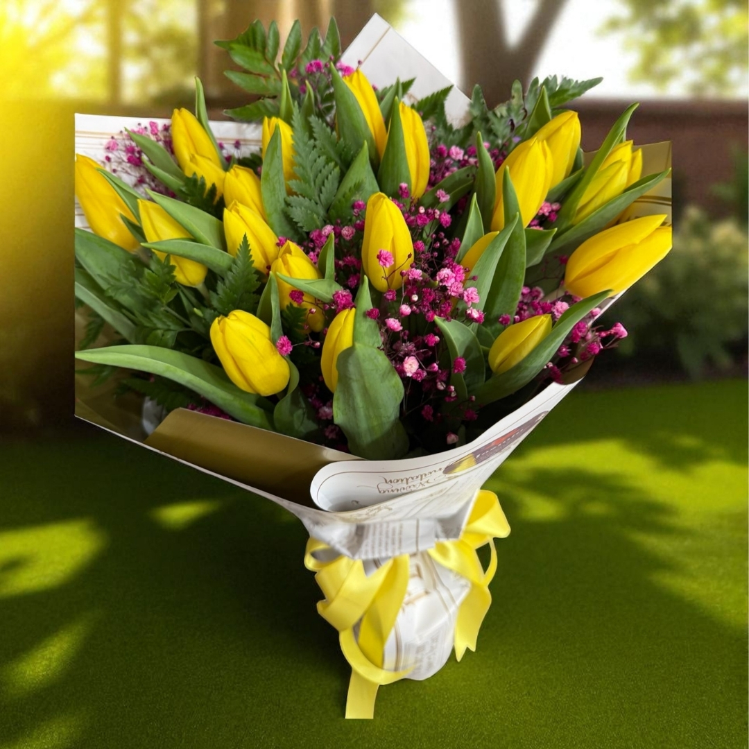 🌷 Ramo Sol de Amor – Tulipanes Amarillos para San Valentín